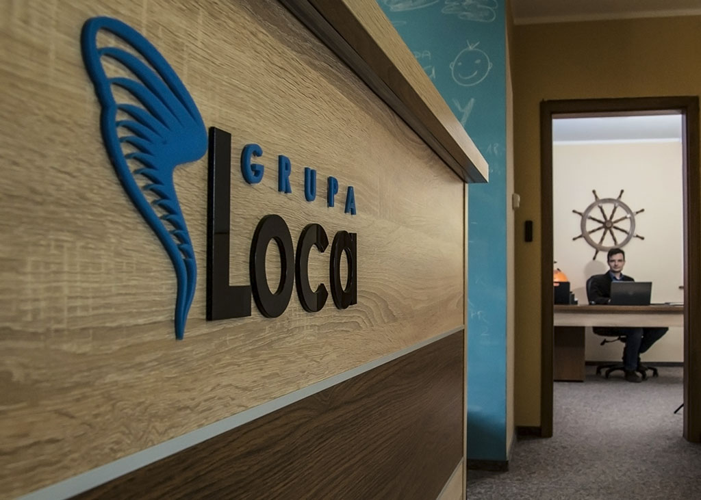 Grupa Loca – producent legitymacji dla oświaty